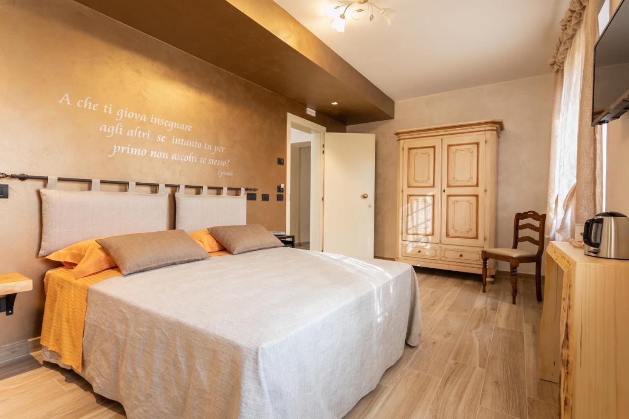 Borgo Petrarca Hotel Arqua Petrarca Bagian luar foto