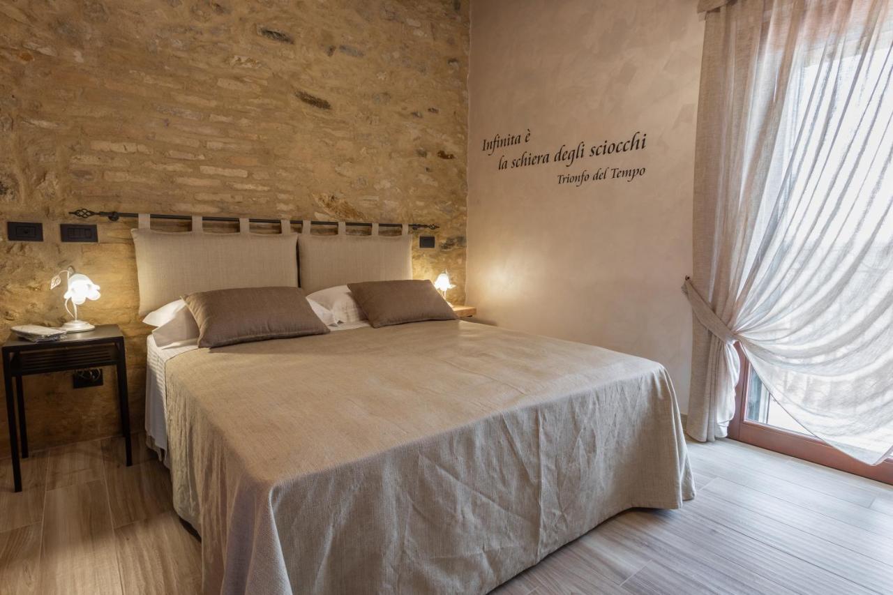 Borgo Petrarca Hotel Arqua Petrarca Bagian luar foto