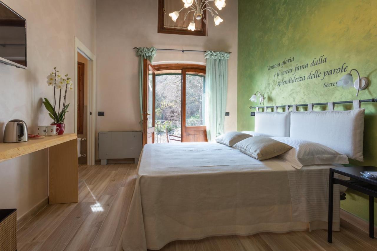 Borgo Petrarca Hotel Arqua Petrarca Bagian luar foto