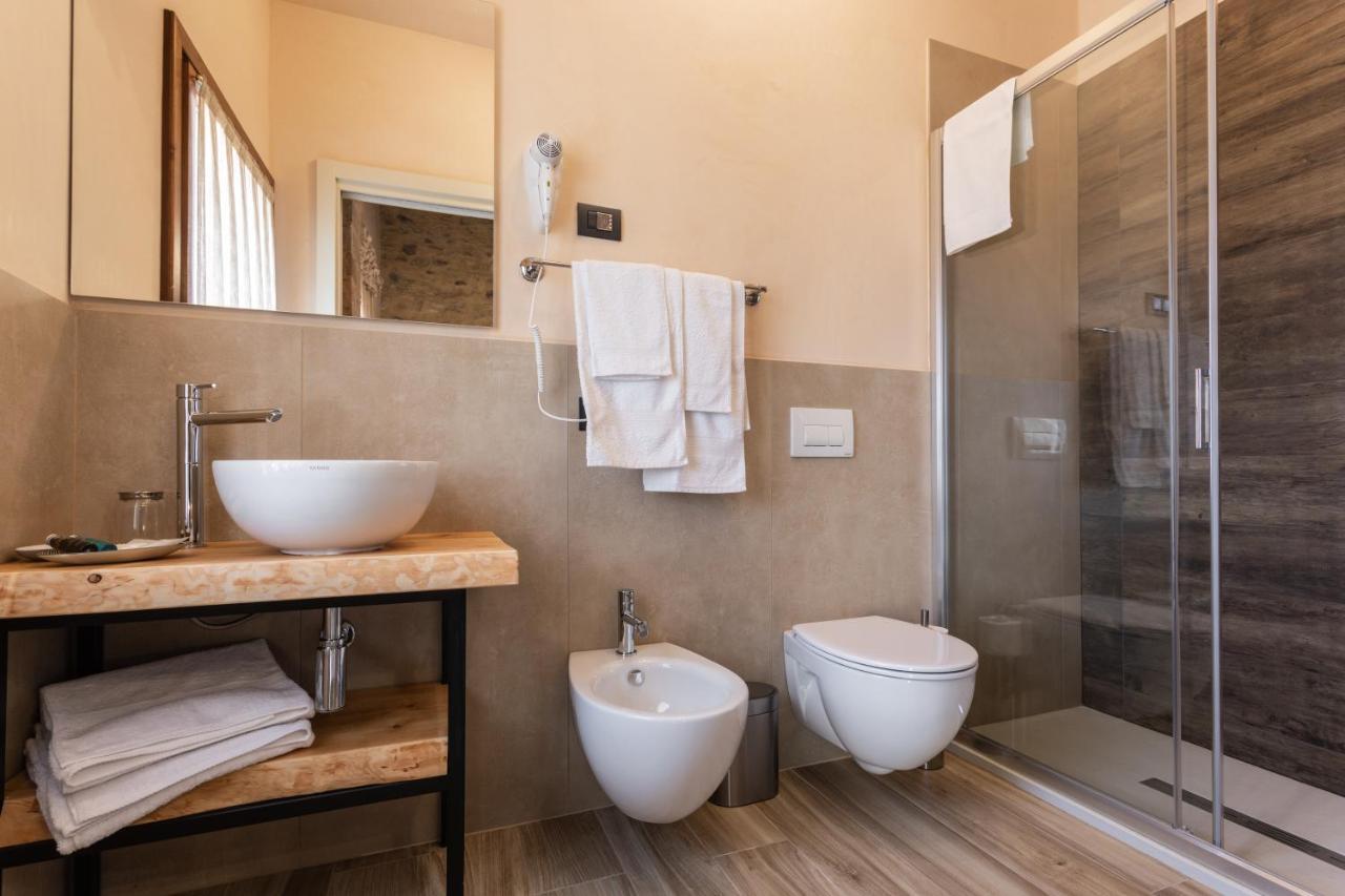 Borgo Petrarca Hotel Arqua Petrarca Bagian luar foto