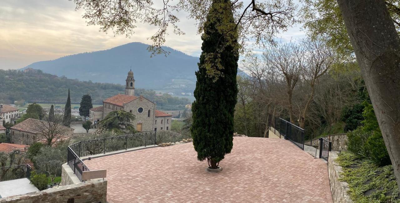 Borgo Petrarca Hotel Arqua Petrarca Bagian luar foto
